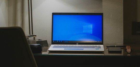 Stage-Bild für Magazin-Artikel zu Windows 10 Ende