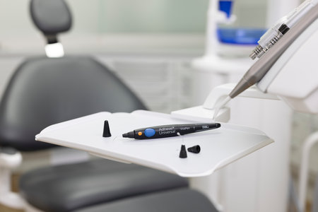 Ivoclar Adhese Universal